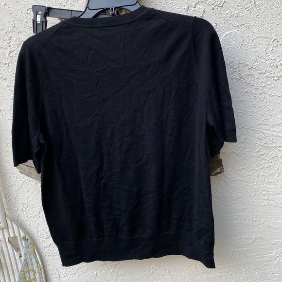 Banana republic large light weight black wool knit short sleeved sweater - Picture 2 of 5